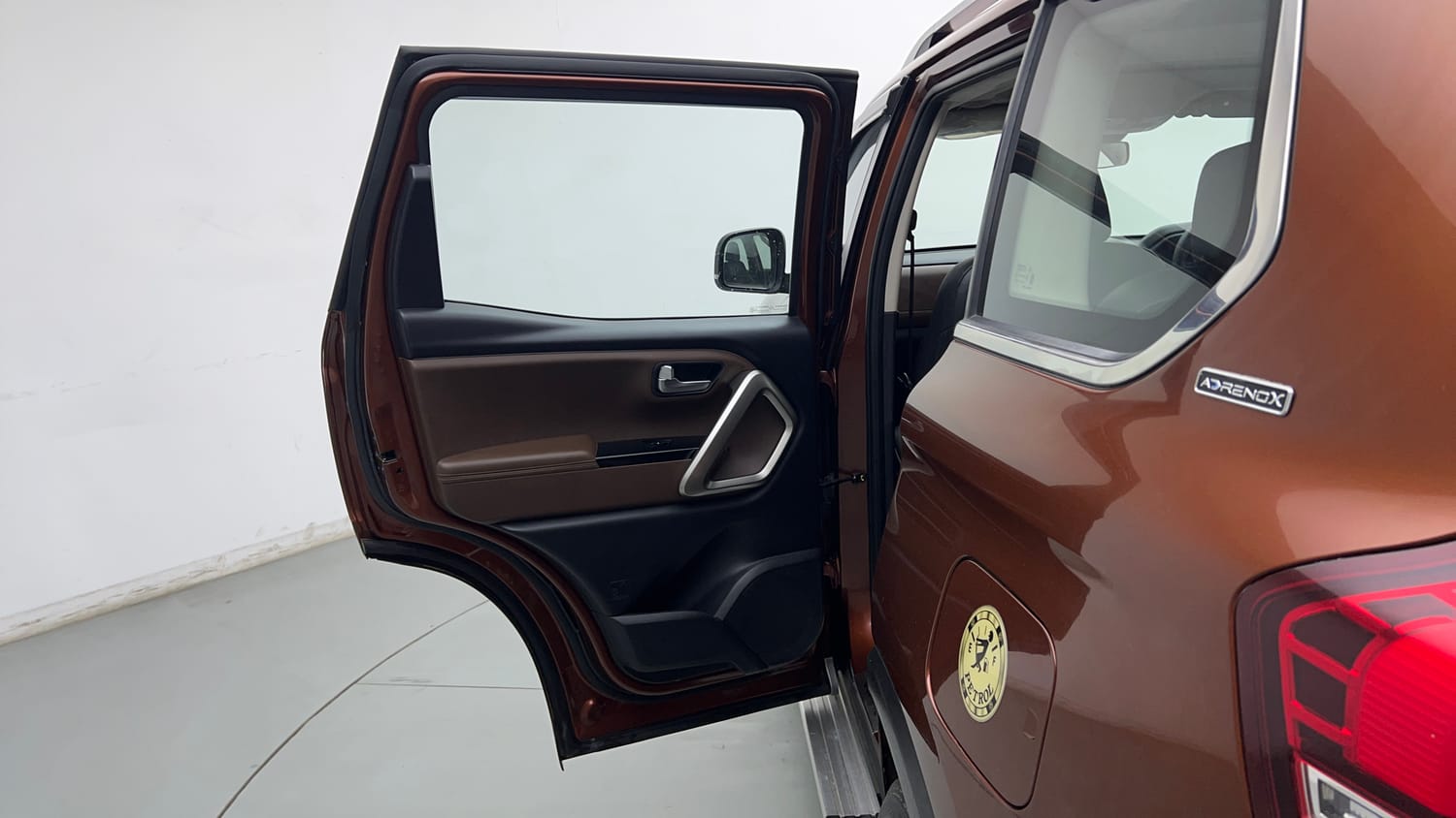 Used 2023 Mahindra Scorpio N Z8 L Petrol MT 7 STR Petrol Manual interior LEFT REAR DOOR OPEN VIEW
