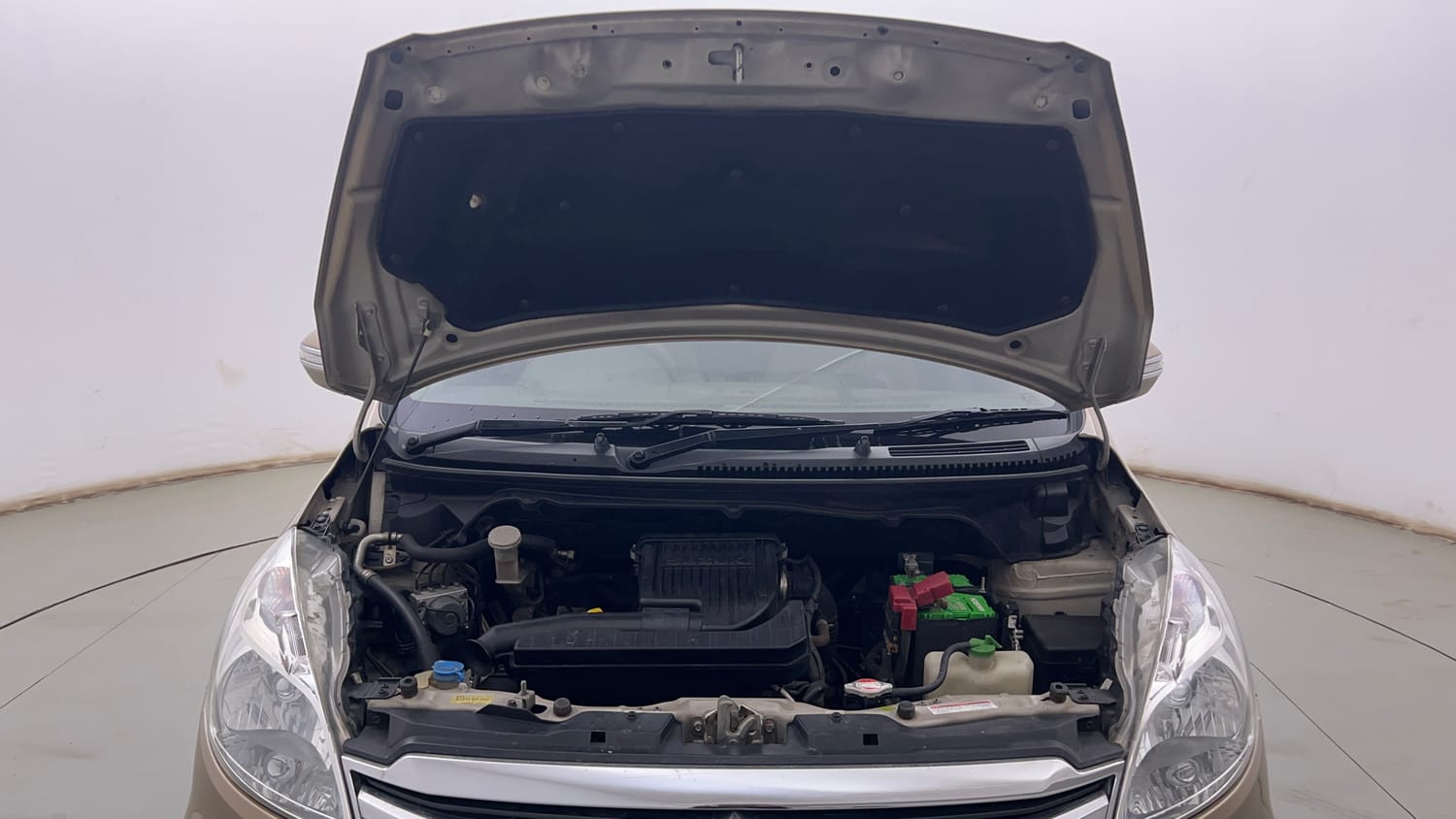 Used 2016 Maruti Suzuki Ertiga ZXI Petrol Manual engine ENGINE & BONNET OPEN FRONT VIEW