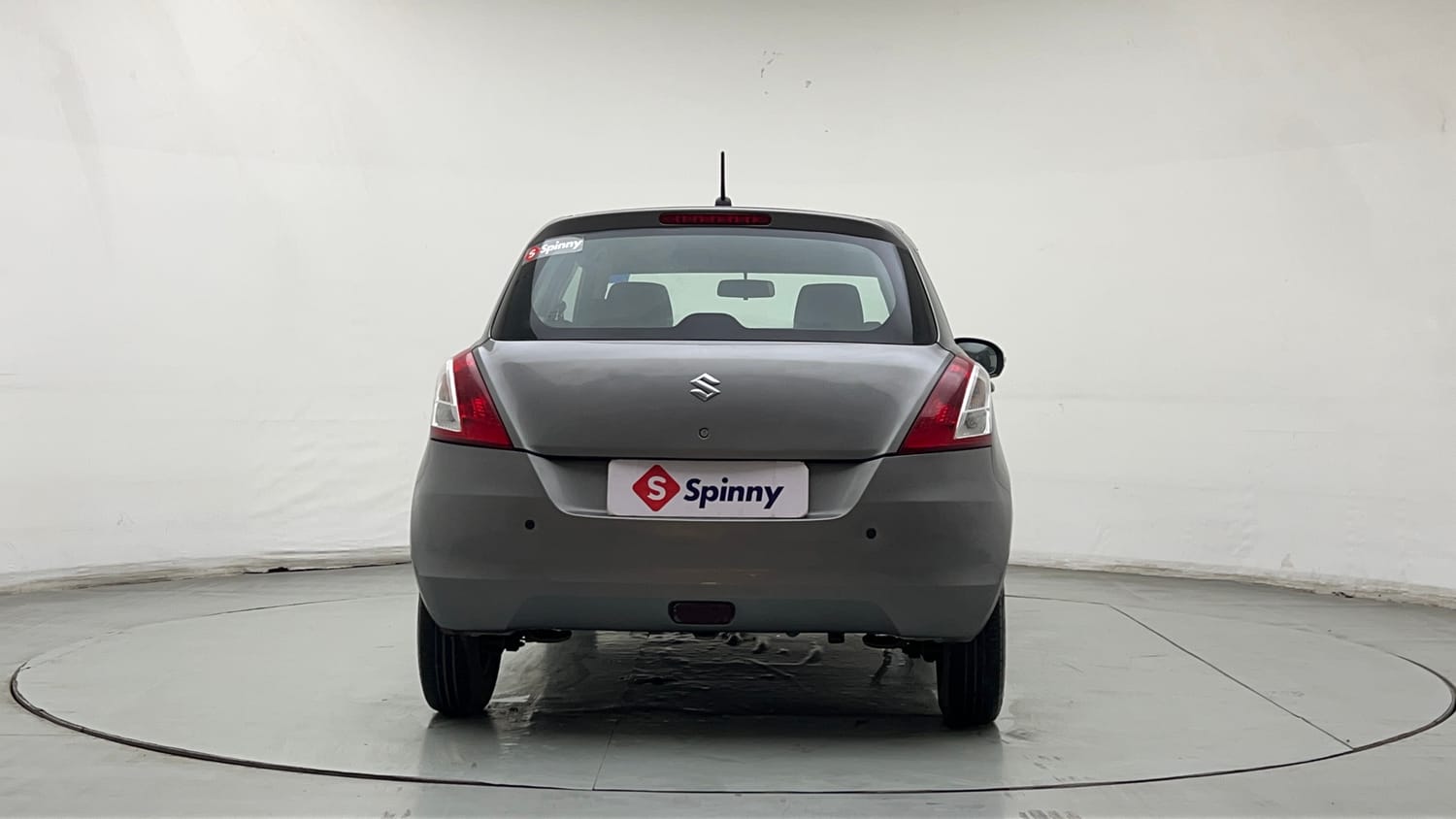 Used 2015 Maruti Suzuki Swift VXi Petrol Manual exterior BACK VIEW