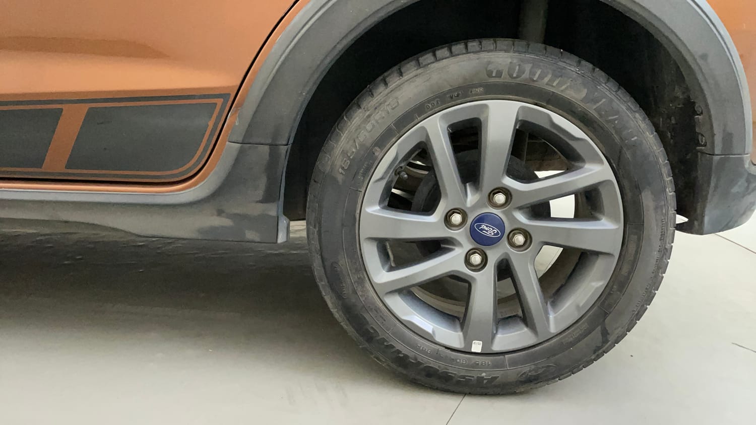Used 2021 Ford Freestyle Titanium Plus 1.2 Ti-VCT Petrol Manual tyres LEFT REAR TYRE RIM VIEW