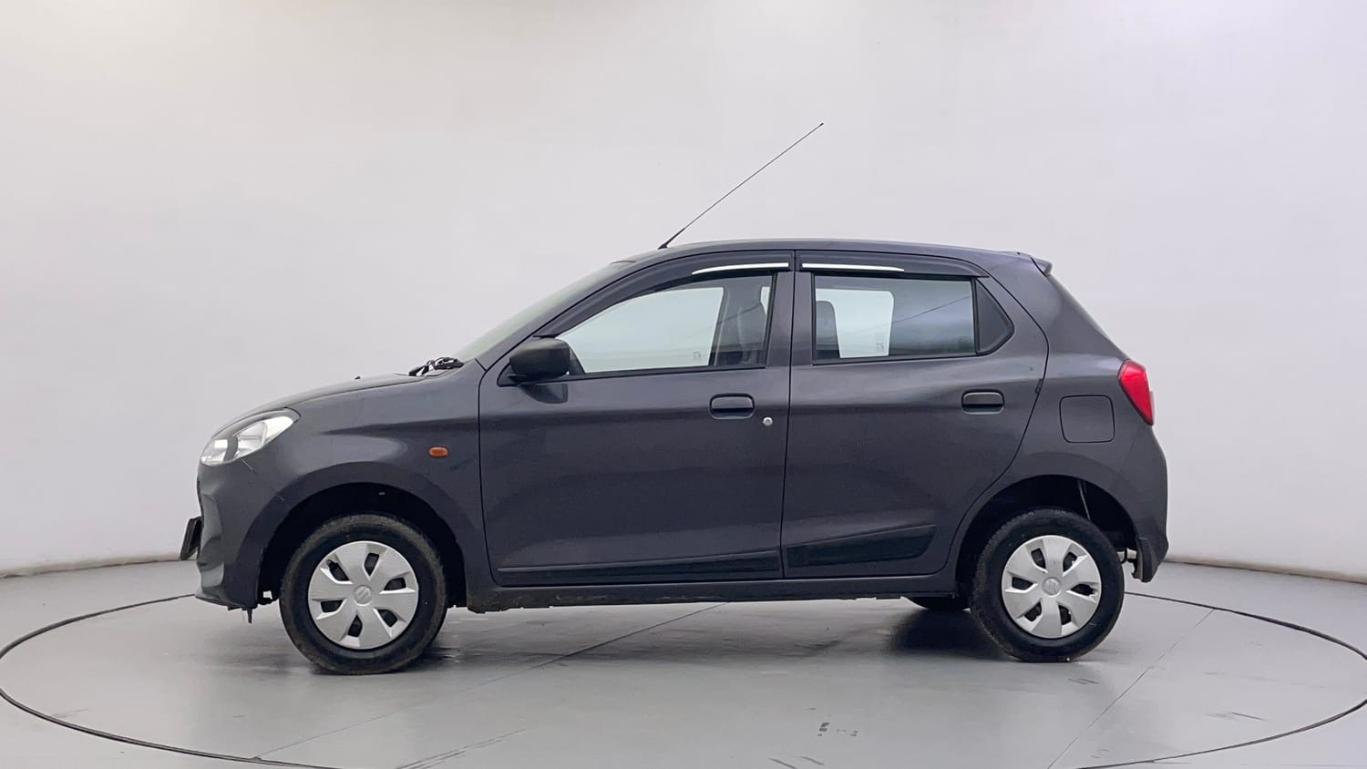 Used 2023 Maruti Suzuki Alto K10 VXi Petrol Manual exterior LEFT SIDE VIEW