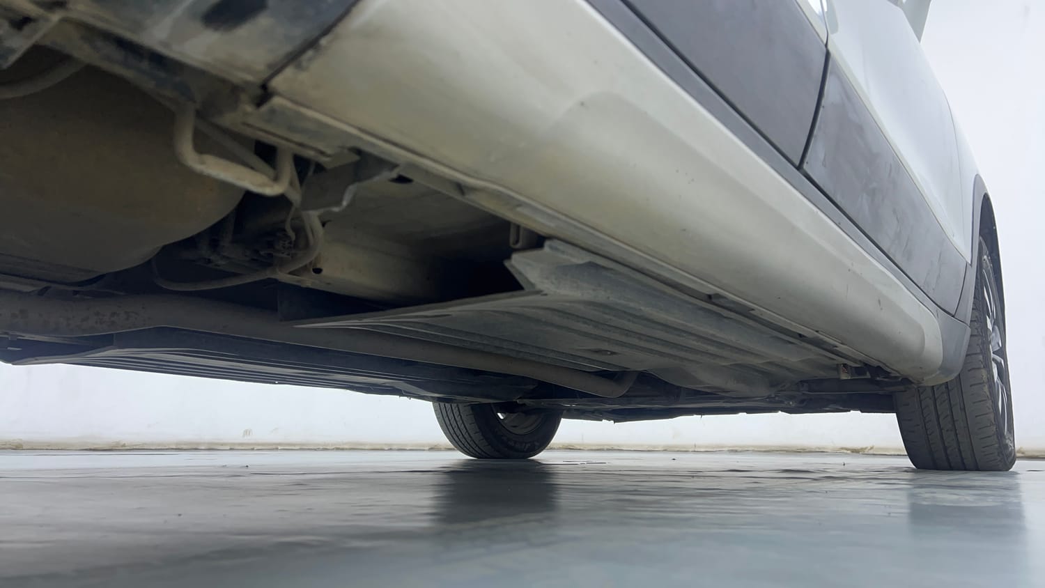 Used 2019 Maruti Suzuki S-Cross Zeta 1.3 Diesel Manual extra REAR RIGHT UNDERBODY VIEW