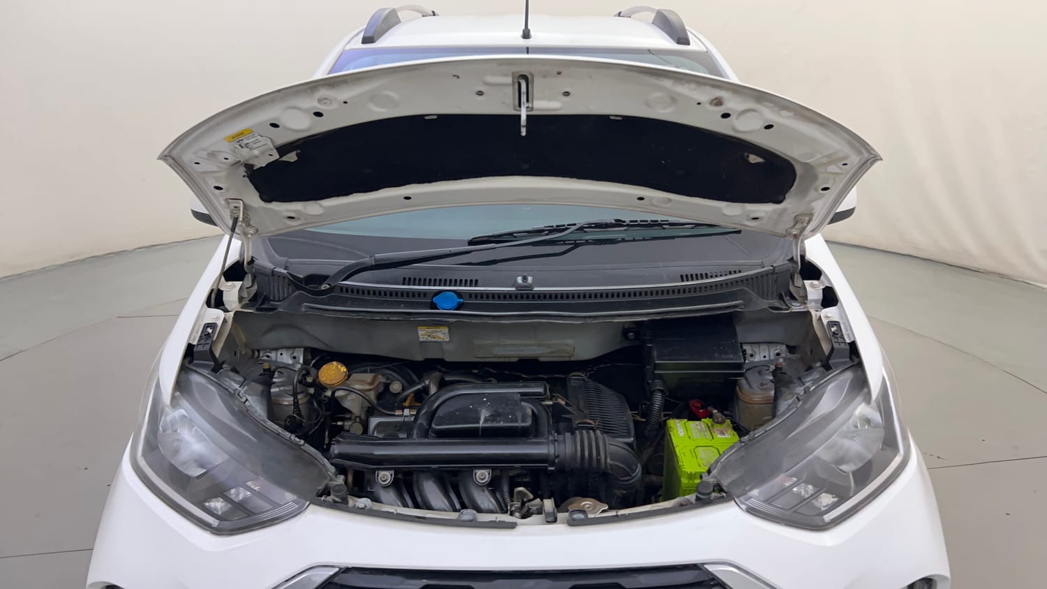 Used 2020 Datsun Redi-GO T(O) 1.0 AMT Petrol Automatic engine ENGINE & BONNET OPEN FRONT VIEW