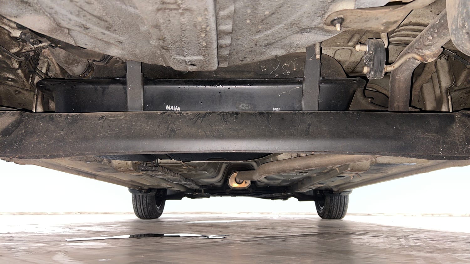 Used 2017 Hyundai Grand i10 Asta 1.2 Kappa VTVT Petrol Manual extra REAR UNDERBODY VIEW (TAKEN FROM REAR)