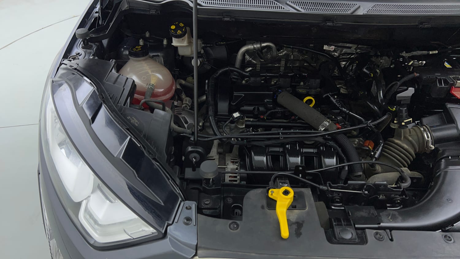Used 2019 Ford EcoSport Titanium + 1.5L Ti-VCT AT Petrol Automatic engine ENGINE RIGHT SIDE VIEW