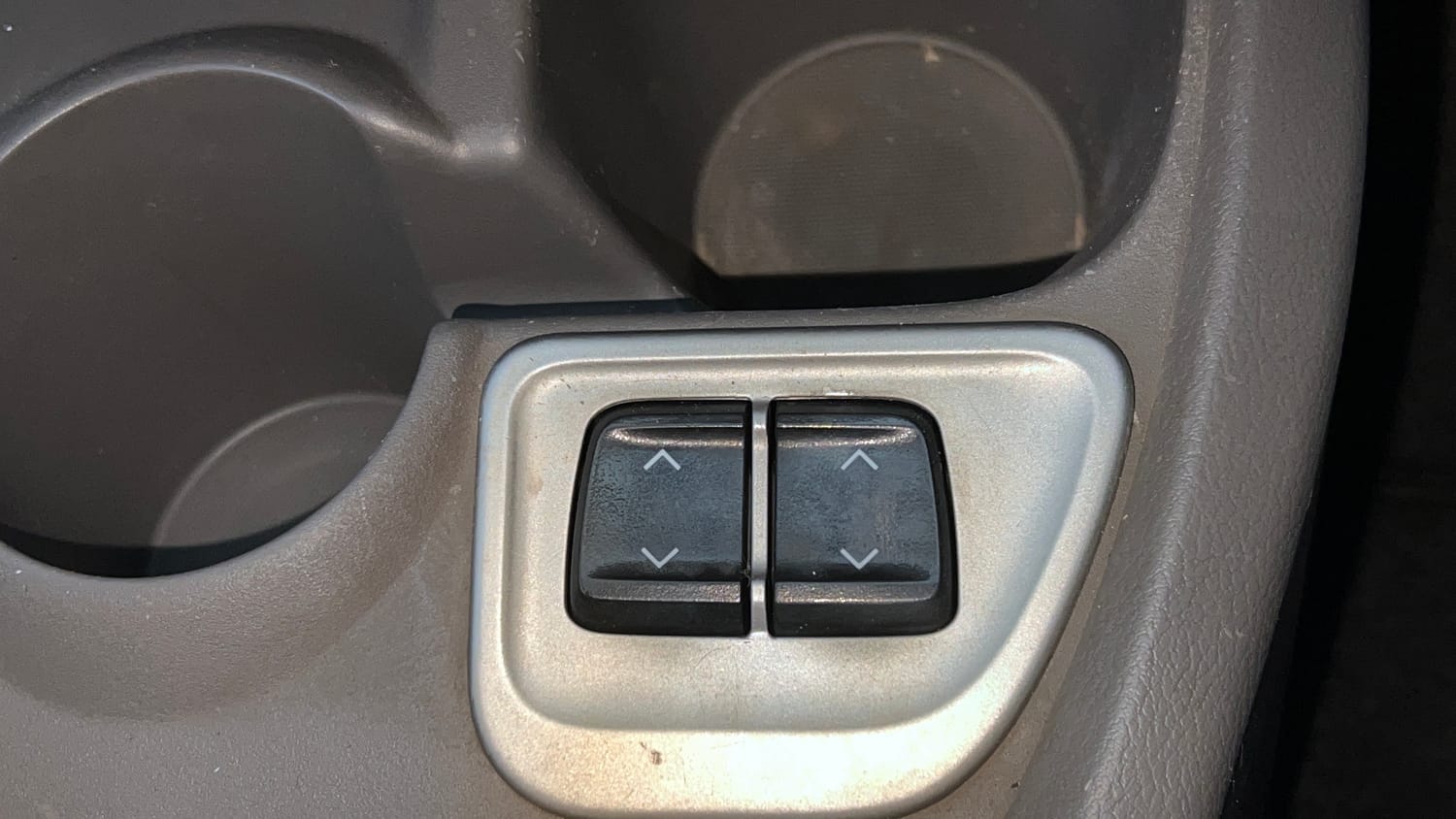 Used 2017 Datsun Redi-GO S Petrol Manual top_features Power windows