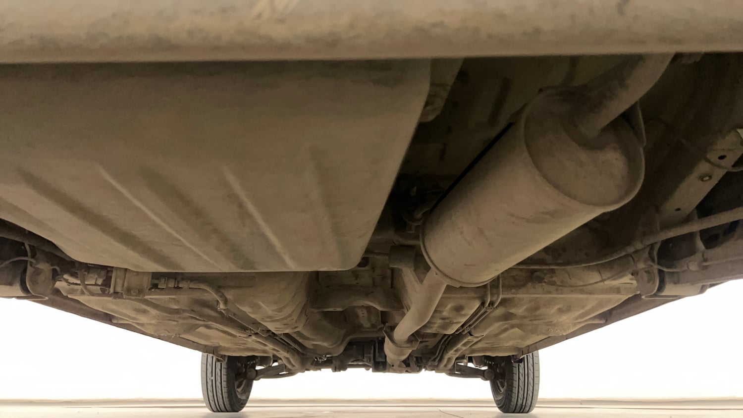 Used 2020 Maruti Suzuki Alto 800 LXi Petrol Manual extra REAR UNDERBODY VIEW (TAKEN FROM REAR)