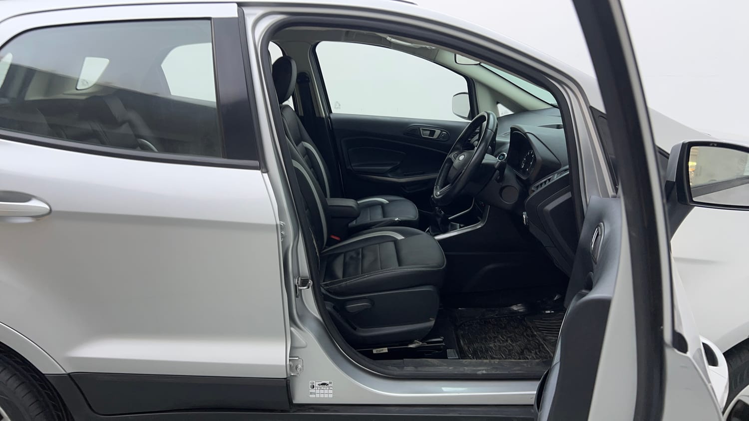 Used 2019 Ford EcoSport Titanium 1.5L TDCi Diesel Manual interior RIGHT SIDE FRONT DOOR CABIN VIEW