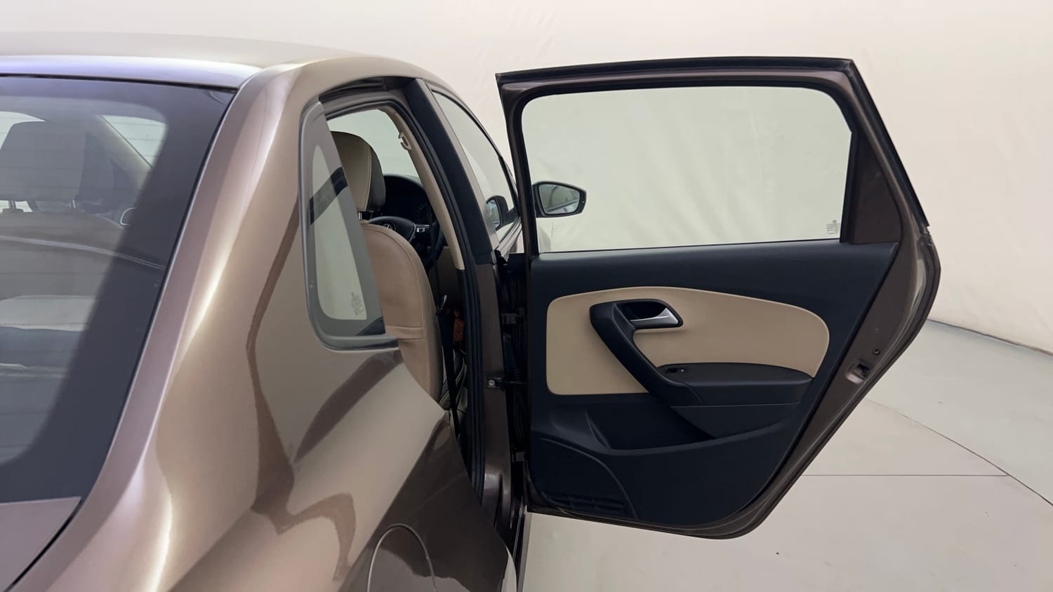 Used 2016 Volkswagen Ameo Highline1.2L (P) Petrol Manual interior RIGHT REAR DOOR OPEN VIEW