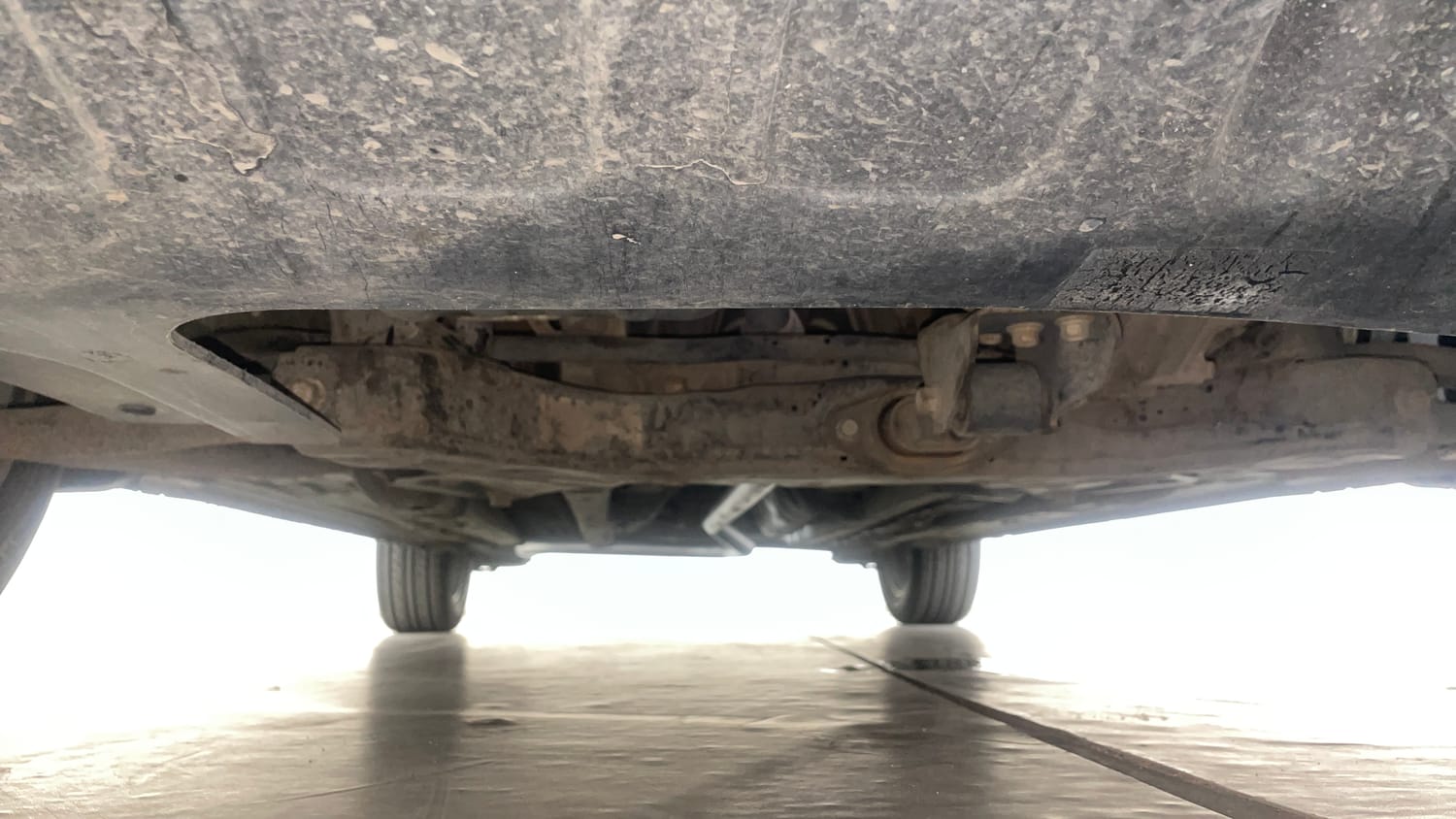 Used 2019 Hyundai Elite i20 Asta 1.2 (O) Petrol Manual extra FRONT LEFT UNDERBODY VIEW