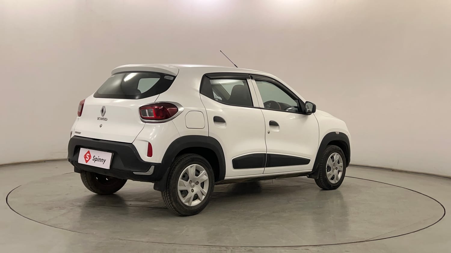 Used 2020 Renault Kwid RXL Petrol Manual exterior RIGHT REAR CORNER VIEW