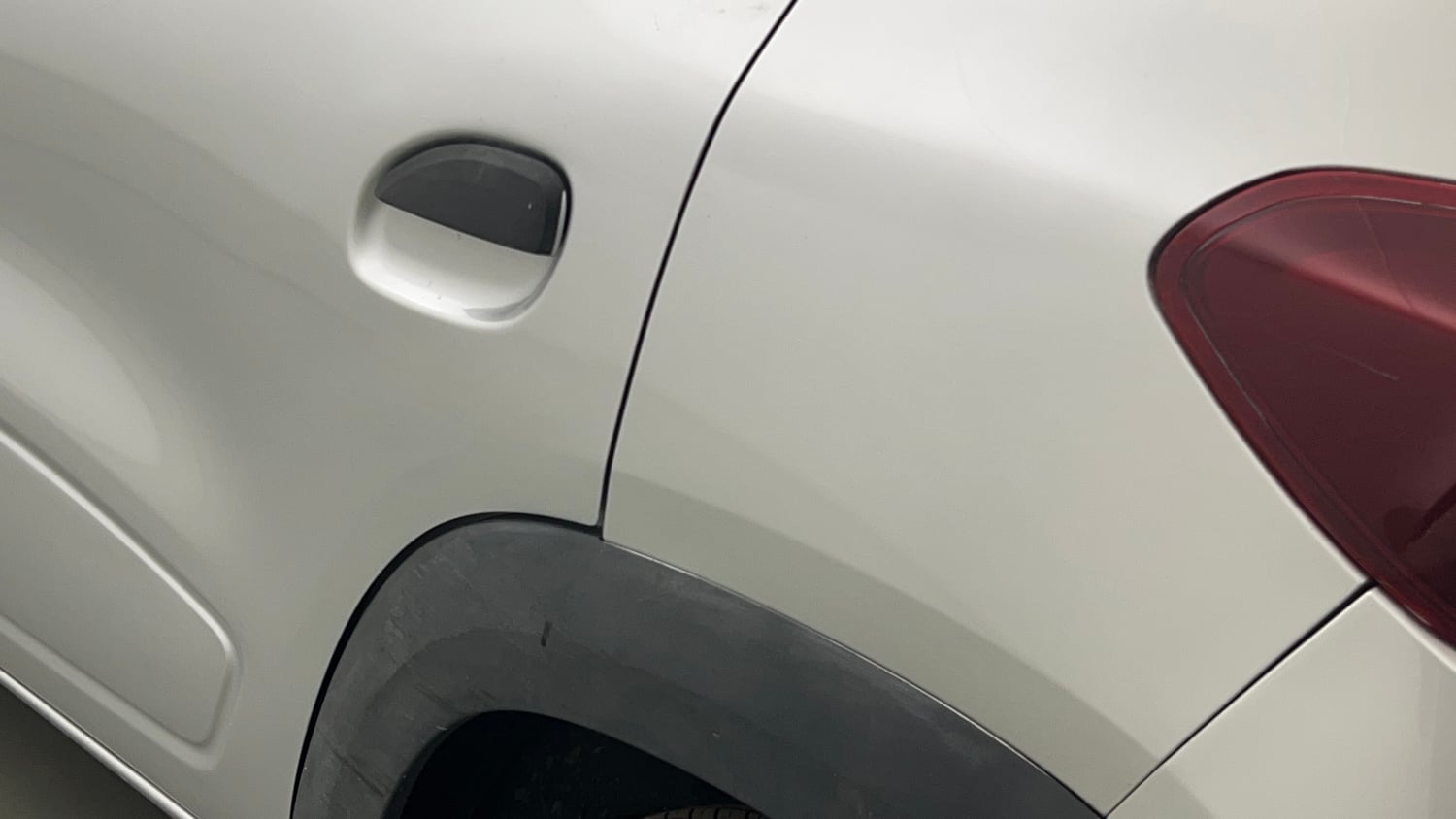 Used 2020 Renault Kwid RXL Petrol Manual dents MINOR DENT