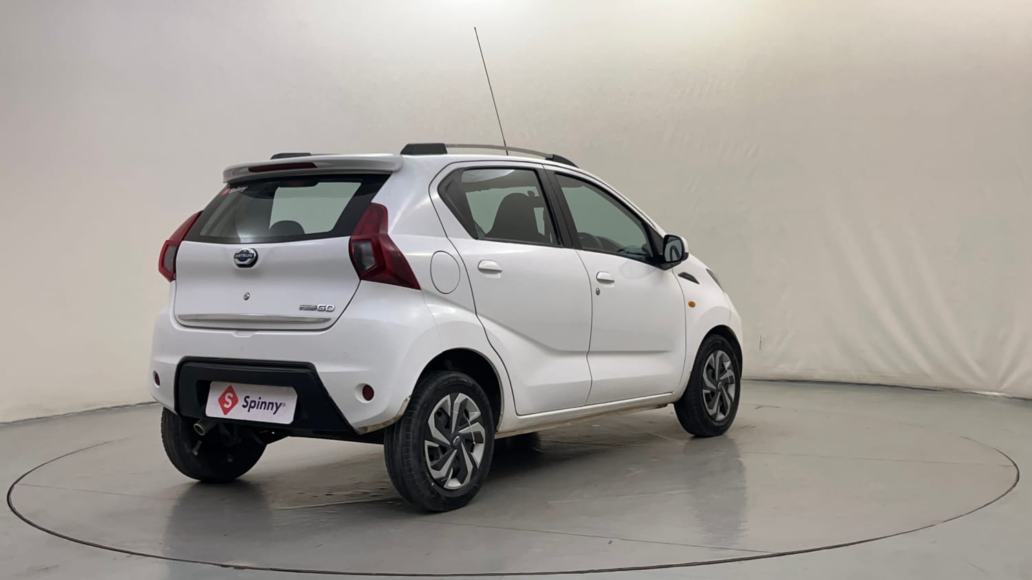 Used 2020 Datsun Redi-GO T(O) 1.0 AMT Petrol Automatic exterior RIGHT REAR CORNER VIEW