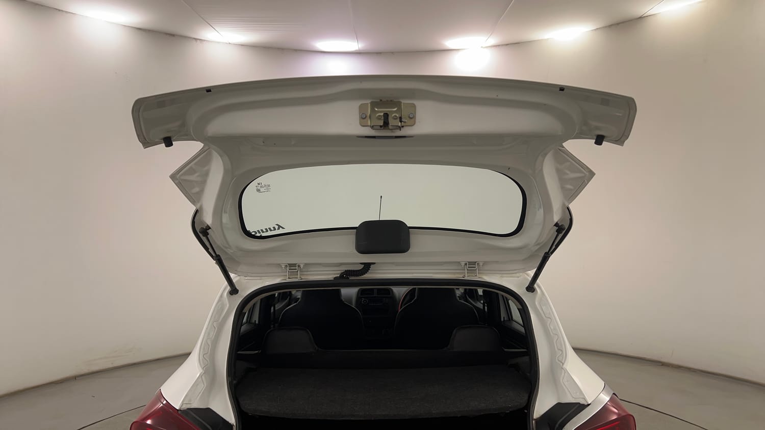 Used 2020 Renault Kwid RXL Petrol Manual interior DICKY DOOR OPEN VIEW