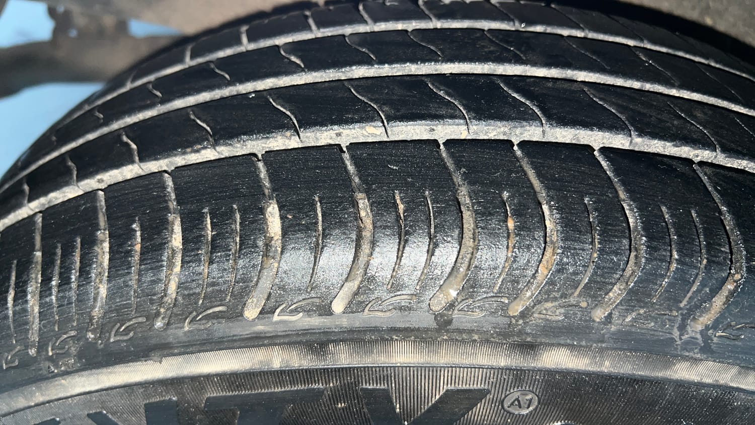Used 2022 Maruti Suzuki Wagon R VXI 1.0 Petrol Manual tyres RIGHT REAR TYRE TREAD VIEW