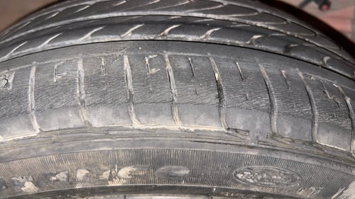 Used 2020 Tata Tiago XZA Plus Petrol Automatic tyres RIGHT REAR TYRE TREAD VIEW