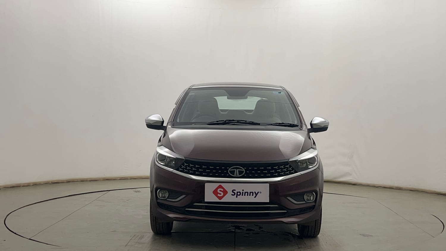 Used 2023 Tata Tigor XZA Plus Leatherette Pack Petrol Automatic exterior FRONT VIEW