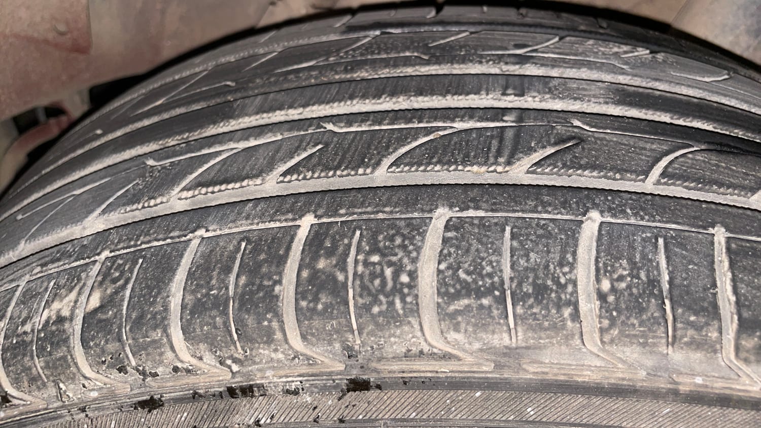 Used 2017 Honda Jazz V AT Petrol Petrol Automatic tyres LEFT REAR TYRE TREAD VIEW