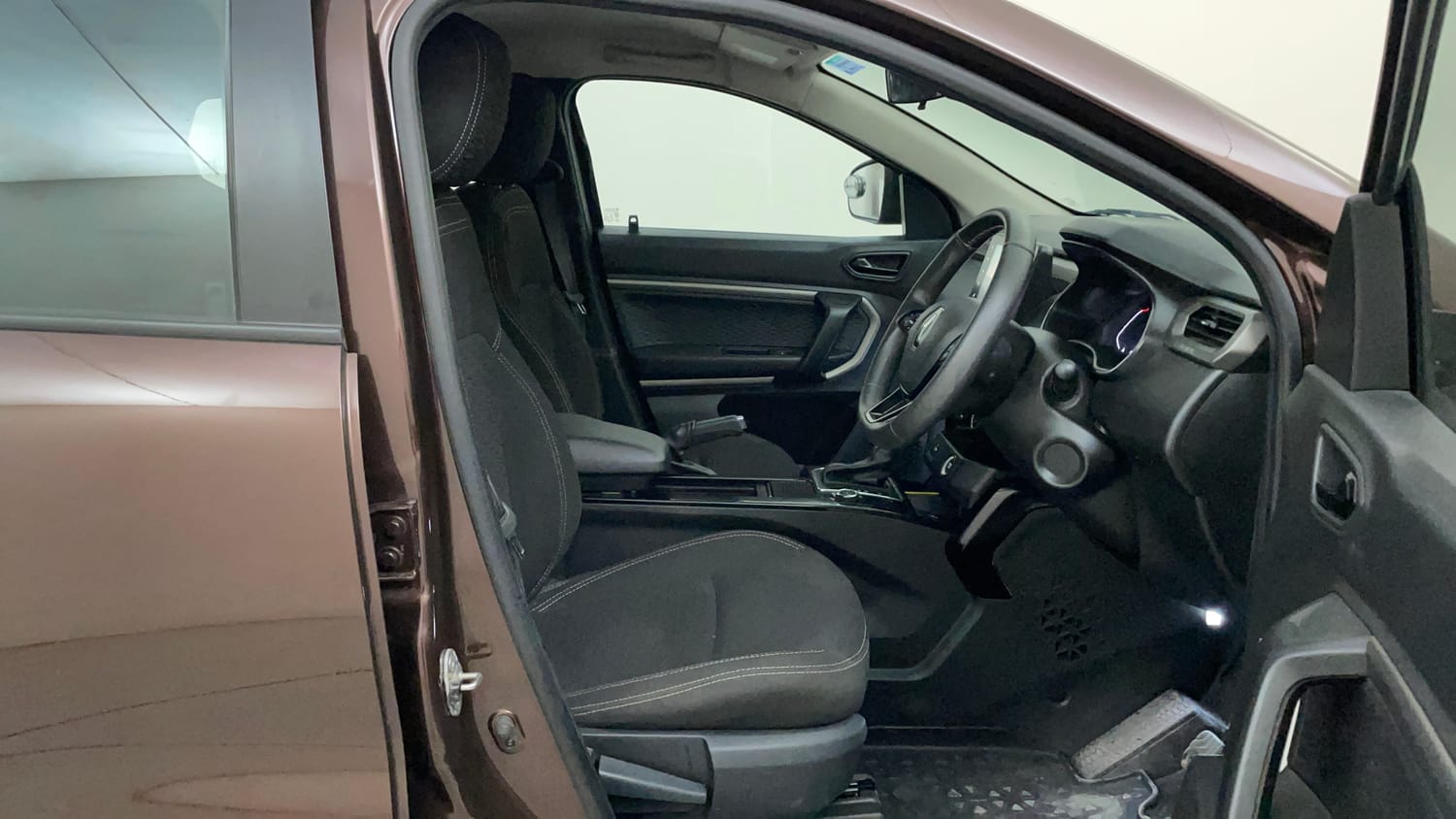 Used 2021 Renault Kiger RXZ Turbo CVT Petrol Automatic interior RIGHT SIDE FRONT DOOR CABIN VIEW
