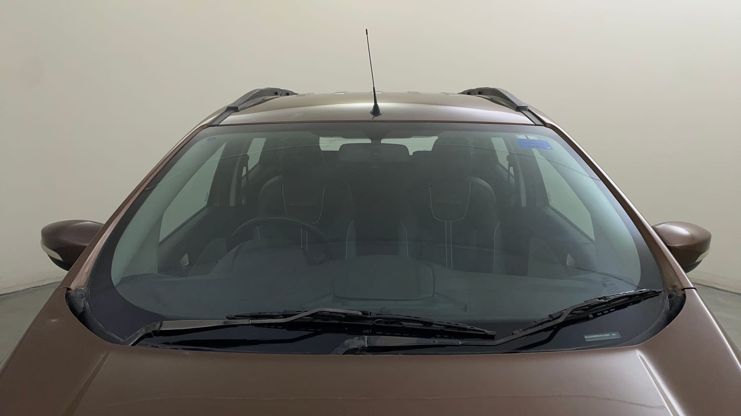 Used 2017 Ford EcoSport Trend+ 1.0L EcoBoost Petrol Manual exterior FRONT WINDSHIELD VIEW