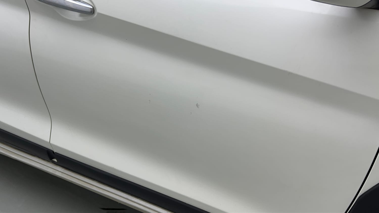 Used 2023 Maruti Suzuki XL6 Zeta MT CNG Cng Manual dents MINOR SCRATCH