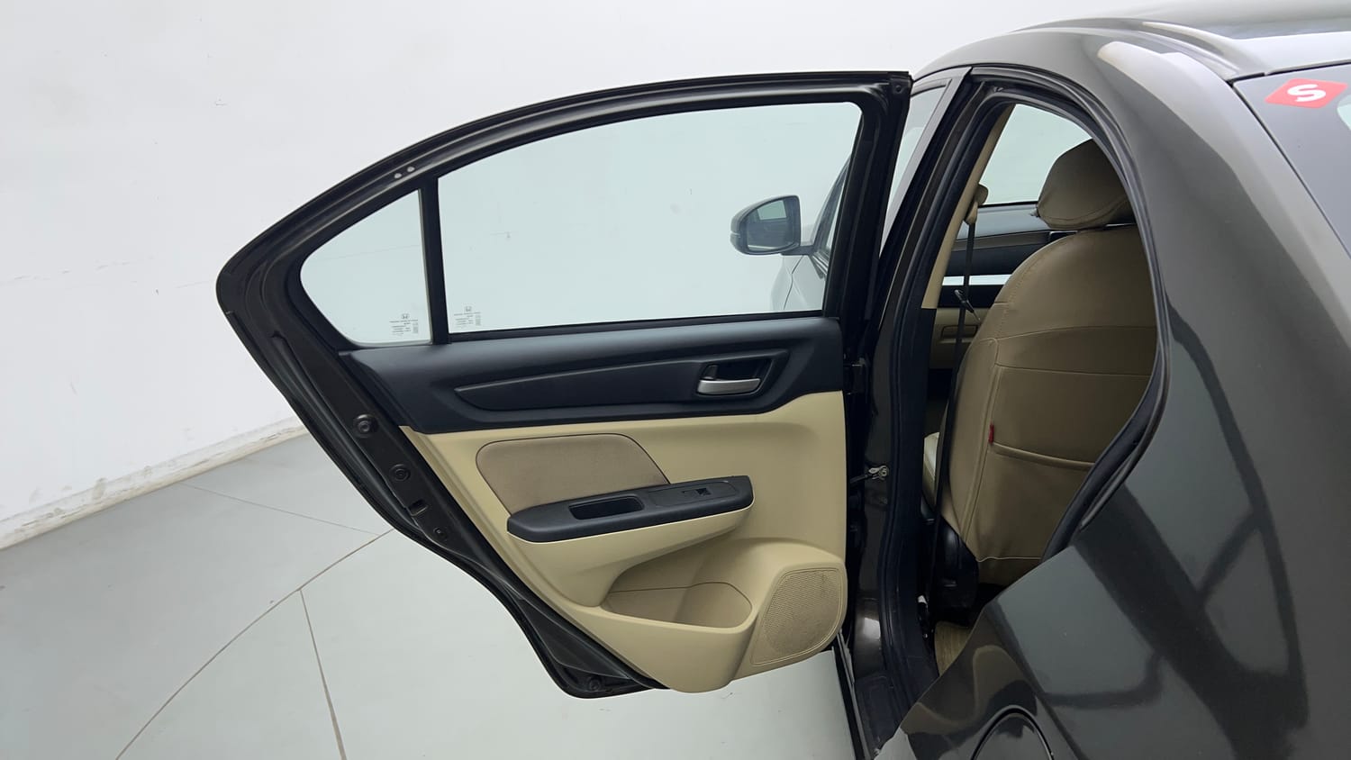 Used 2022 Honda Amaze VX CVT 1.2 Petrol Petrol Automatic interior LEFT REAR DOOR OPEN VIEW