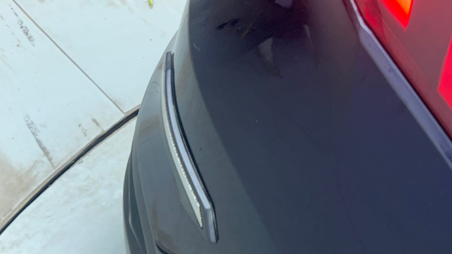 Used 2021 Mahindra XUV700 AX 7 Petrol AT Luxury Pack 7 STR Petrol Automatic dents MINOR SCRATCH