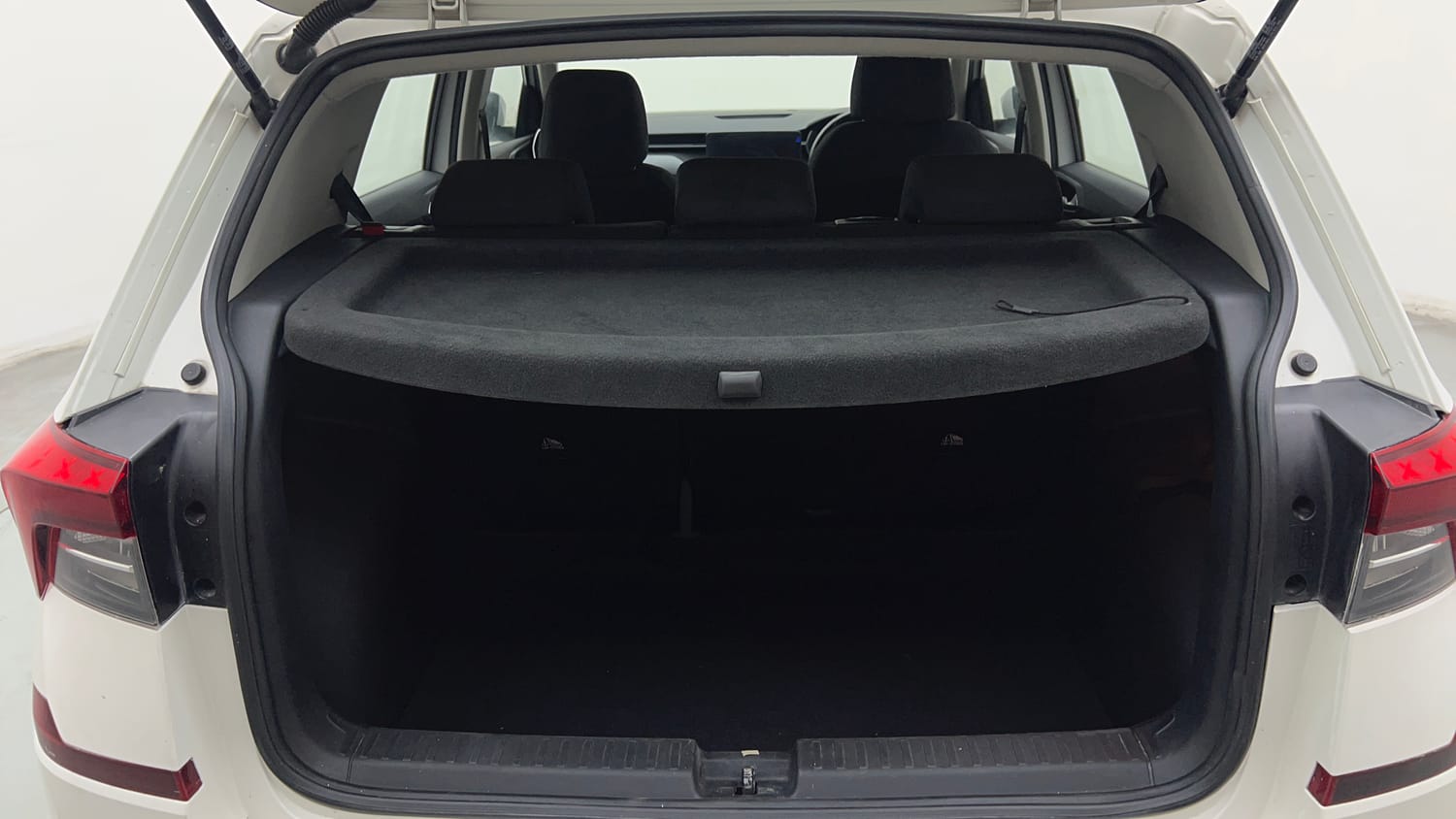 Used 2021 Skoda Kushaq Ambition 1.0L TSI MT Petrol Manual interior DICKY INSIDE VIEW