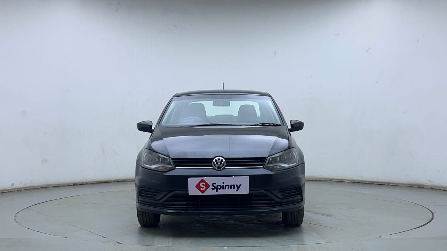 Used 2018 Volkswagen Ameo Comfortline 1.0L (P) Petrol Manual exterior FRONT VIEW