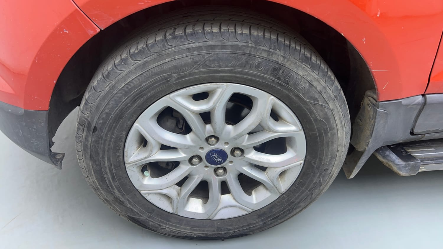 Used 2017 Ford EcoSport Titanium 1.5L TDCi Diesel Manual tyres LEFT FRONT TYRE RIM VIEW