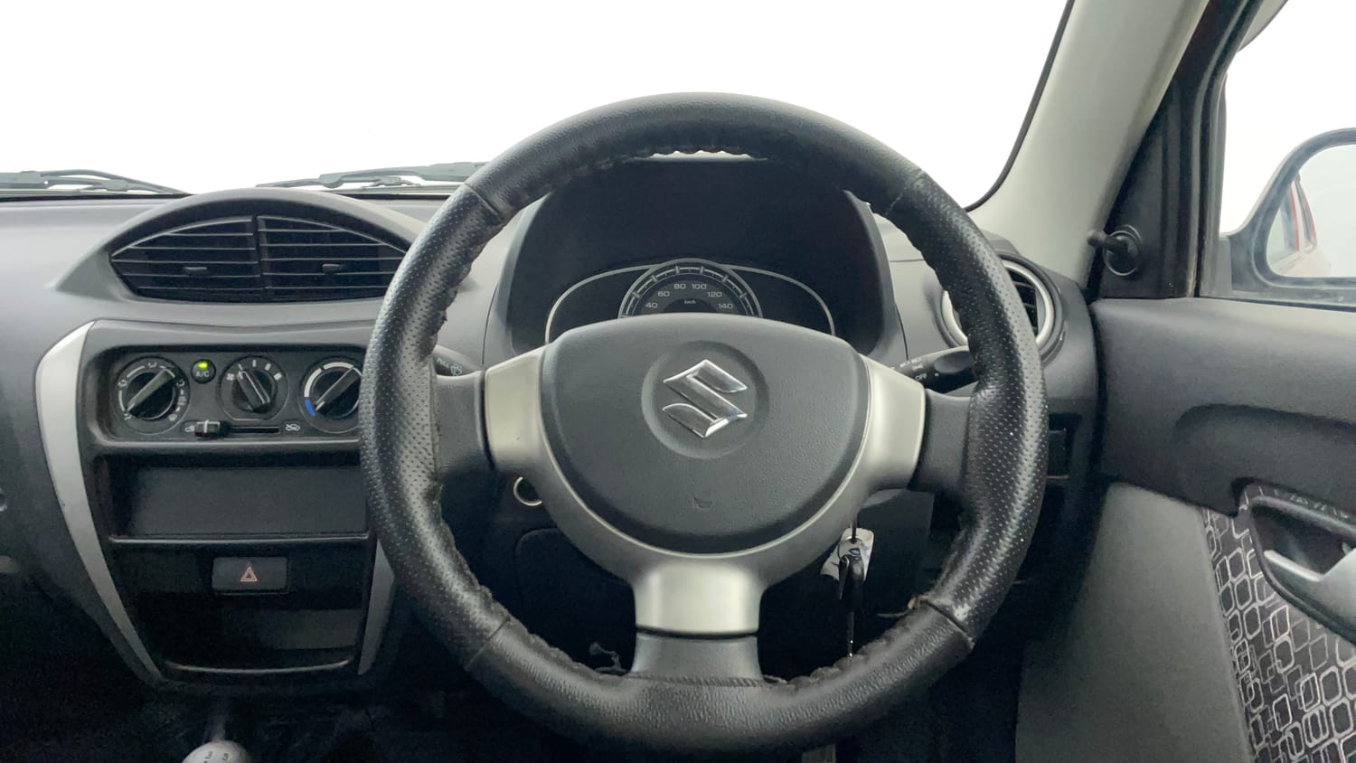 Used 2018 Maruti Suzuki Alto 800 LXi Petrol Manual interior STEERING VIEW