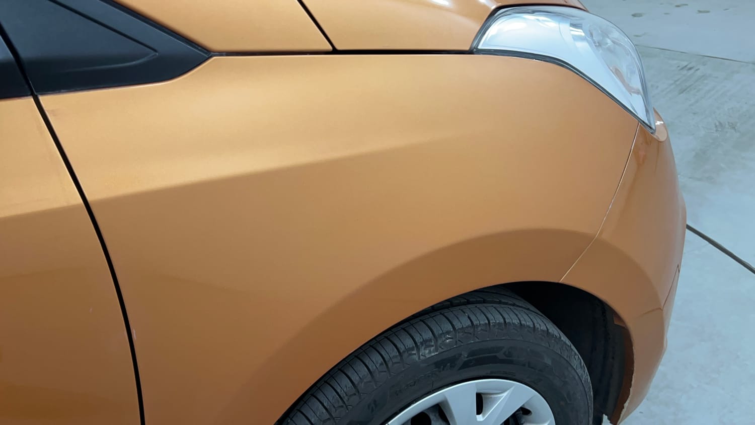 Used 2014 Hyundai Grand i10 Sportz 1.2 Kappa VTVT Petrol Manual dents MINOR SCRATCH