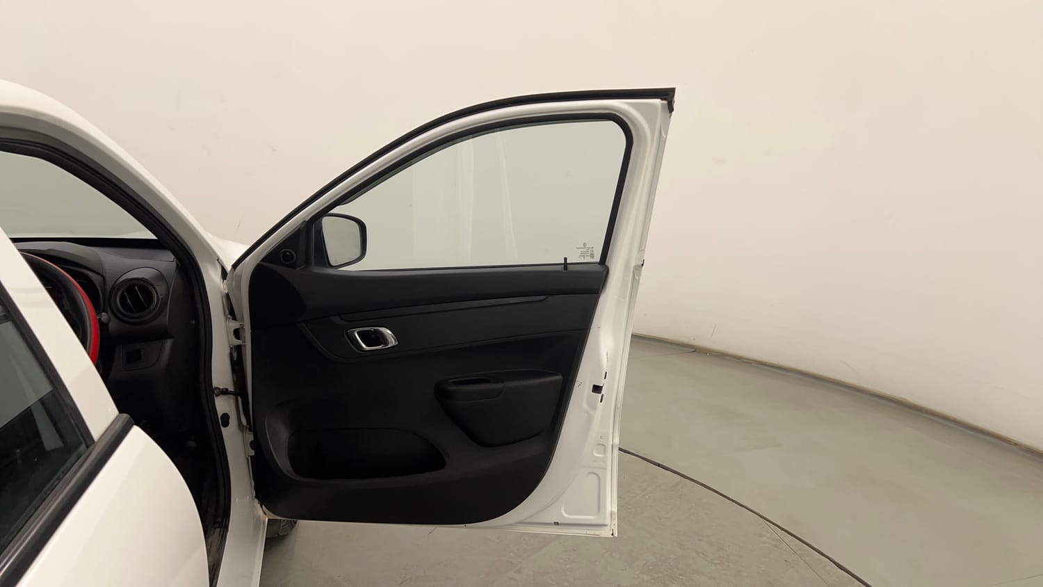 Used 2020 Renault Kwid RXL Petrol Manual interior RIGHT FRONT DOOR OPEN VIEW