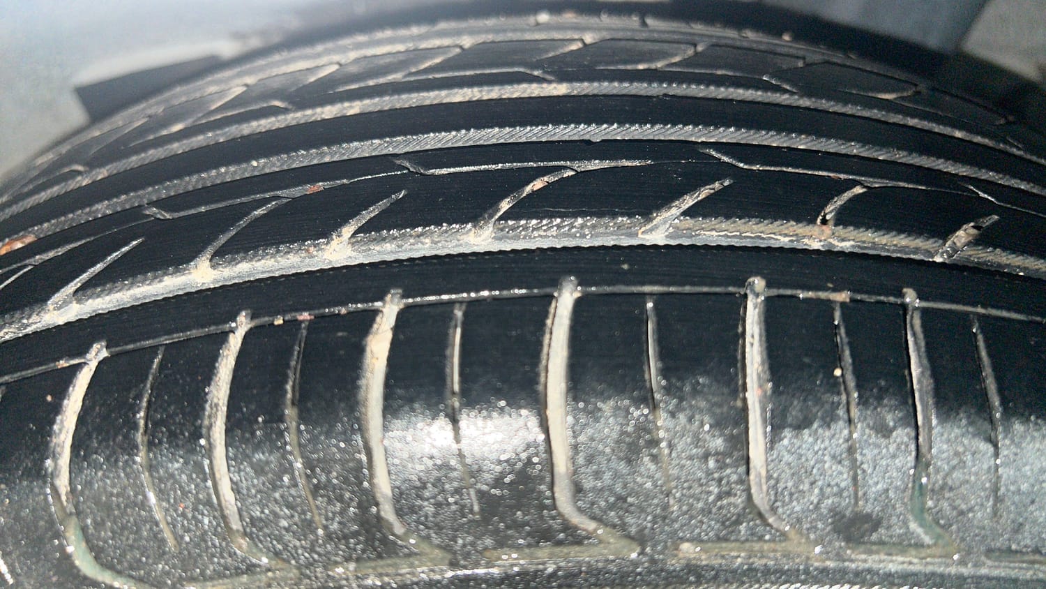 Used 2017 Hyundai Grand i10 Sportz 1.2 Kappa VTVT Petrol Manual tyres LEFT REAR TYRE TREAD VIEW