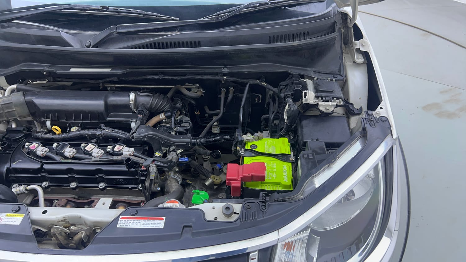 Used 2021 Maruti Suzuki Ignis Zeta 1.2 MT Petrol Manual engine ENGINE LEFT SIDE VIEW