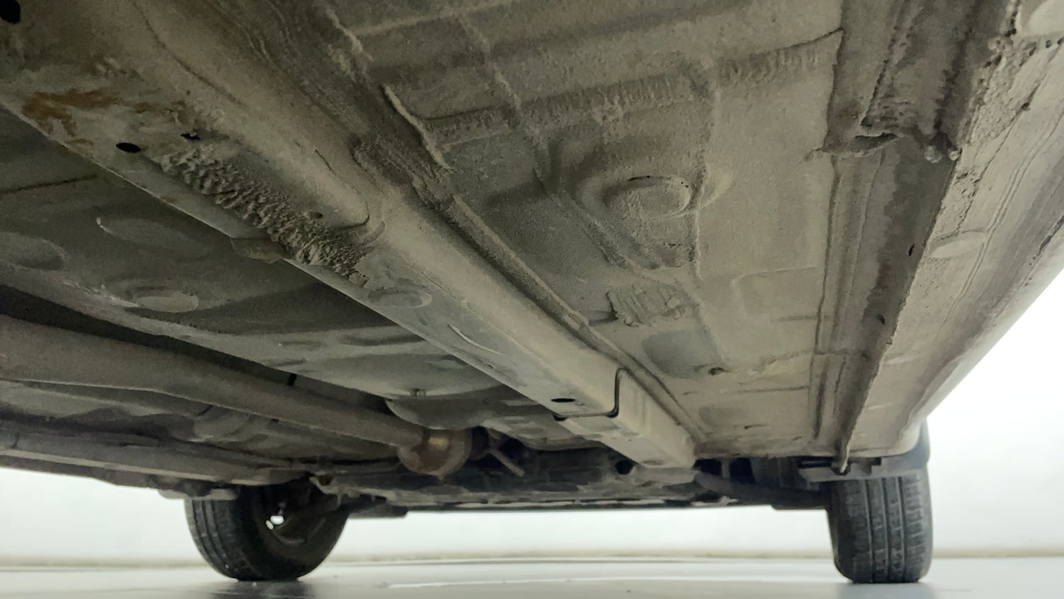 Used 2024 Hyundai Grand i10 Nios Era 1.2 Kappa Petrol Manual extra REAR RIGHT UNDERBODY VIEW