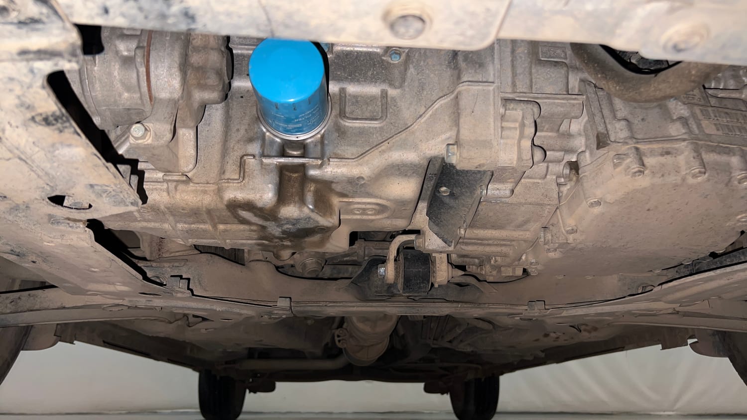 Used 2018 Honda BR-V V CVT Petrol Petrol Automatic extra FRONT LEFT UNDERBODY VIEW