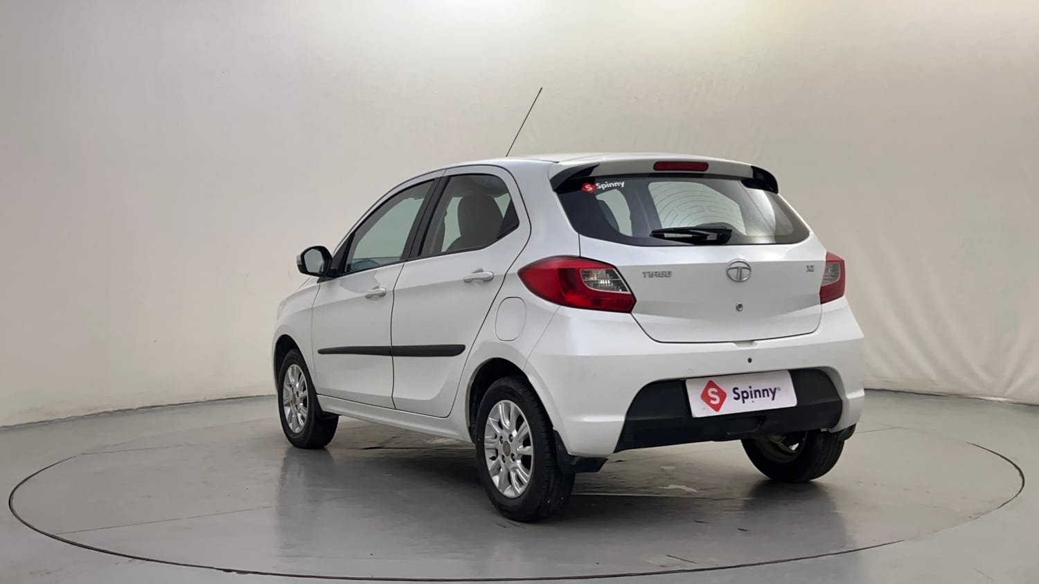 Used 2018 Tata Tiago Revotron XZ Petrol Manual exterior LEFT REAR CORNER VIEW