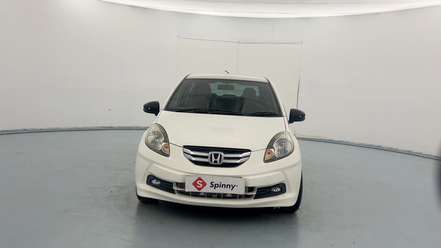 Used 2015 Honda Amaze 1.2 SX i-VTEC Petrol Manual exterior FRONT VIEW