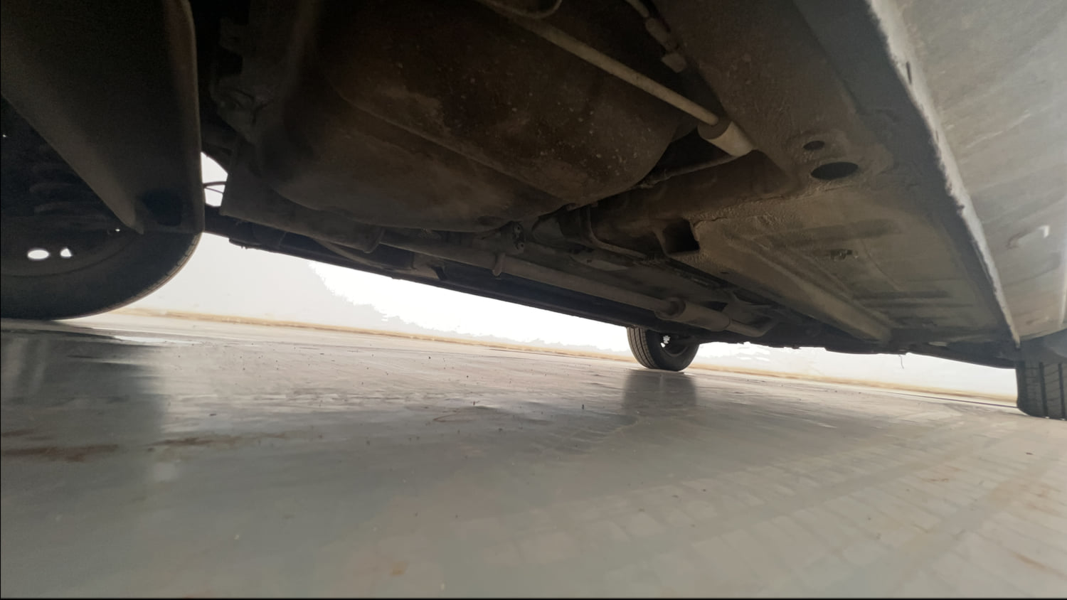Used 2020 Renault Kwid RXL Petrol Manual extra REAR RIGHT UNDERBODY VIEW