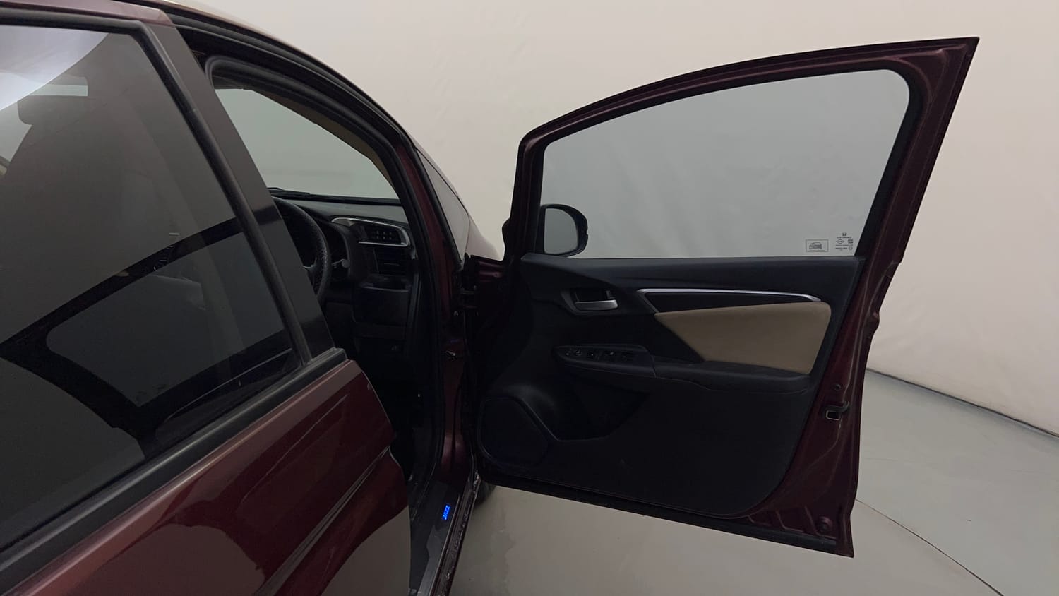 Used 2015 Honda Jazz V Petrol Petrol Manual interior RIGHT FRONT DOOR OPEN VIEW