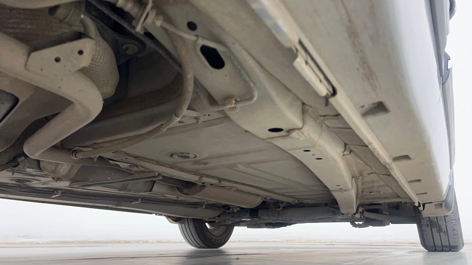 Used 2021 Maruti Suzuki Baleno Delta Petrol Manual extra REAR RIGHT UNDERBODY VIEW