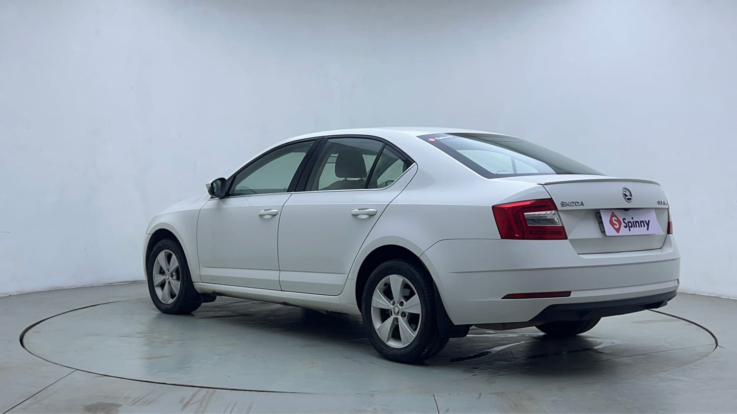 Used 2019 Skoda Octavia 1.8 TSI Style AT Petrol Automatic exterior LEFT REAR CORNER VIEW