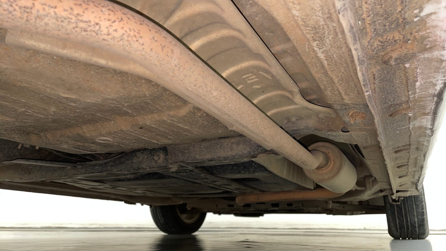 Used 2017 Honda Jazz V AT Petrol Petrol Automatic extra REAR RIGHT UNDERBODY VIEW