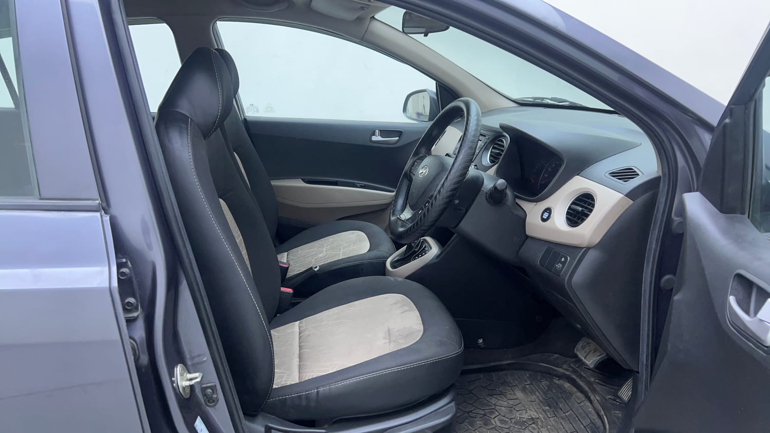 Used 2014 Hyundai Grand i10 Asta AT 1.2 Kappa VTVT Petrol Automatic interior RIGHT SIDE FRONT DOOR CABIN VIEW