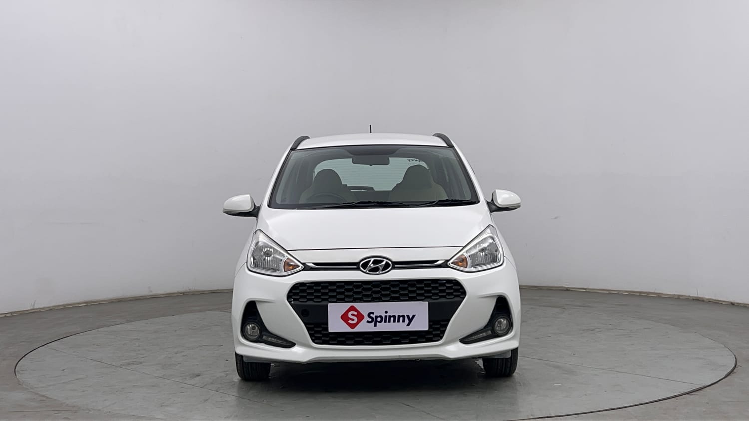 Used 2017 Hyundai Grand i10 Asta 1.2 Kappa VTVT Petrol Manual exterior FRONT VIEW