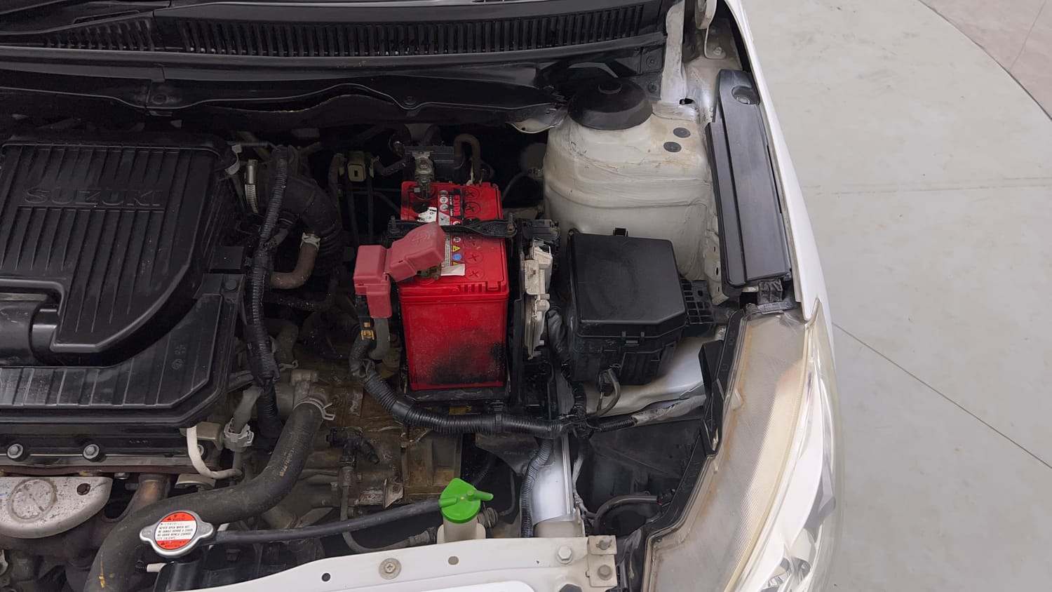 Used 2015 Maruti Suzuki Ciaz ZXI+ Petrol Manual engine ENGINE LEFT SIDE VIEW