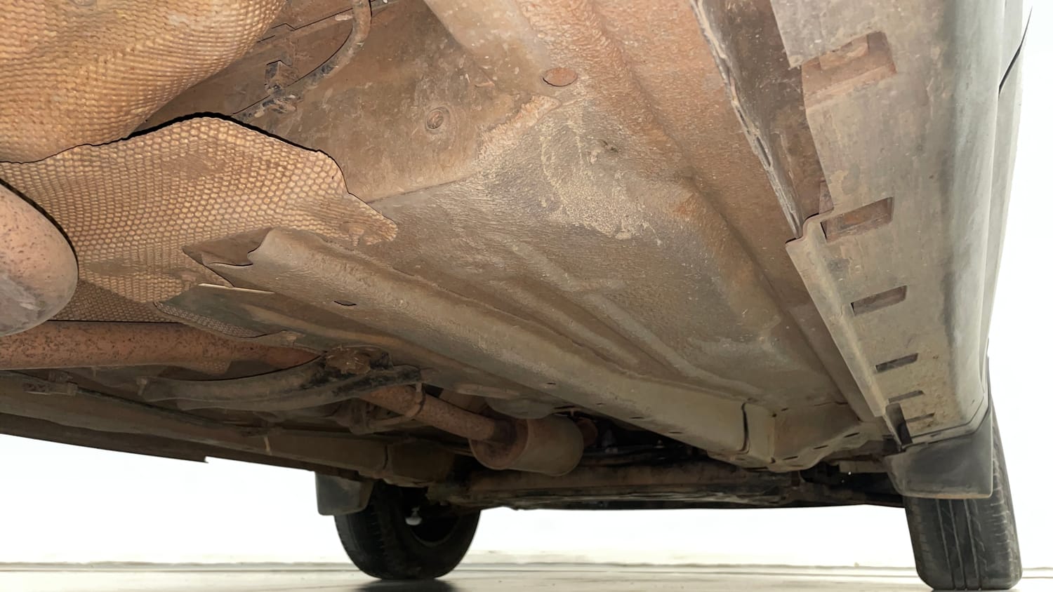 Used 2017 Ford EcoSport Trend+ 1.0L EcoBoost Petrol Manual extra REAR RIGHT UNDERBODY VIEW