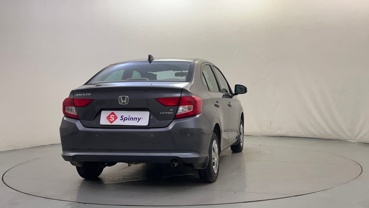 Used 2020 Honda Amaze 1.2 S MT Petrol Petrol Manual exterior RIGHT REAR CORNER VIEW