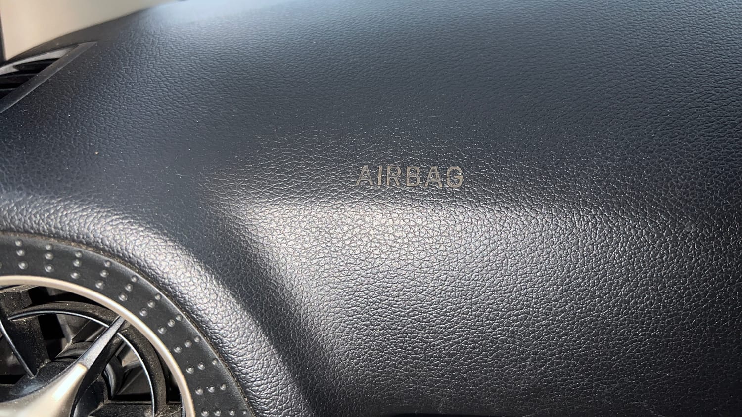 Used 2021 Hyundai Santro Sportz AMT Petrol Automatic top_features Airbags
